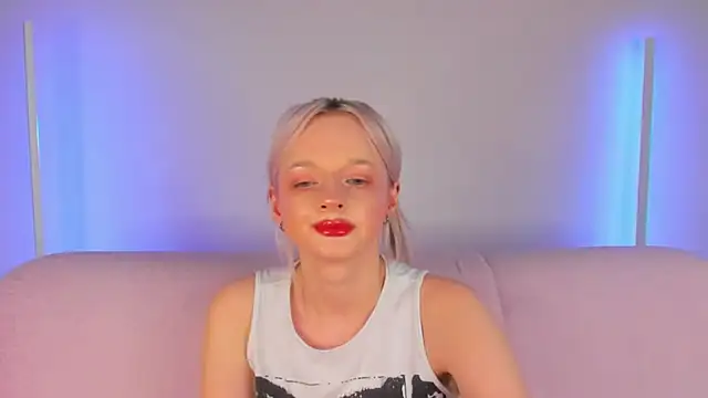 AlessaKiss online show from 8, 6, 2026