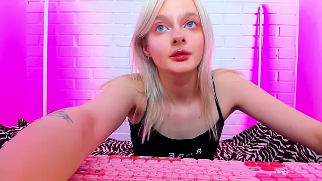 AlessaKiss online show from 11, 6, 2026
