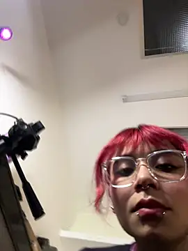 Emma duff online show from 18, 6, 2026