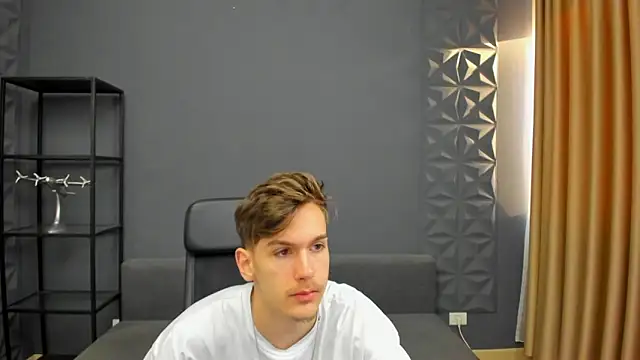 BradyFlint online show from 27, 4, 2026