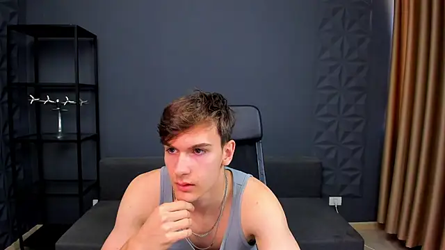Snapshot of BradyFlint chatting on 16, 5, 2026 BradyFlint online show from 16, 5, 2026