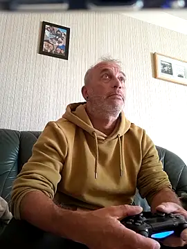 Ptitcouic online show from 16, 10, 2025