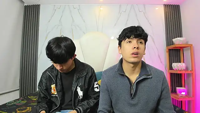 hoot booys  online show from 22, 4, 2026