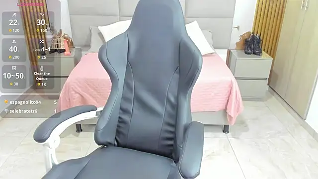 Aziz daud online show from 25, 4, 2026