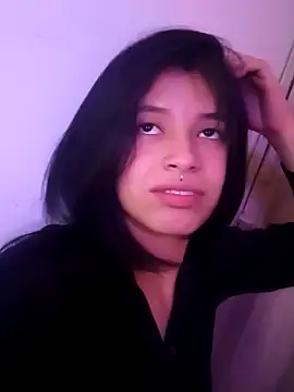 petite coral online show from 21, 12, 2025