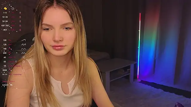 Snapshot of EvelynSin chatting on 29, 11, 2025 EvelynSin online show from 29, 11, 2025