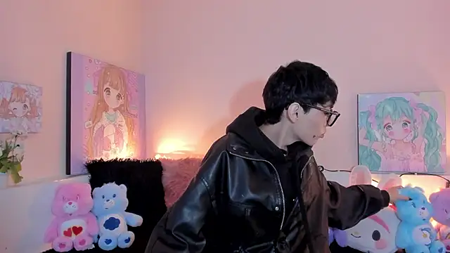 Strawberry Kitty  online show from 7, 2, 2026