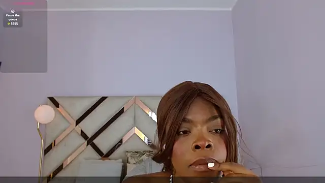 Maiacharris  online show from 27, 7, 2026