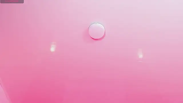 Halleyrosse online show from 26, 2, 2026