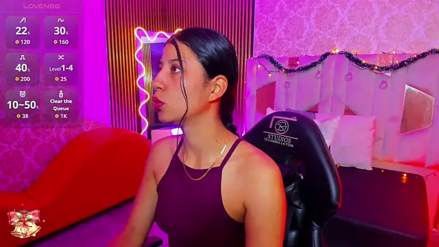 Adisson Tay online show from 3, 12, 2025