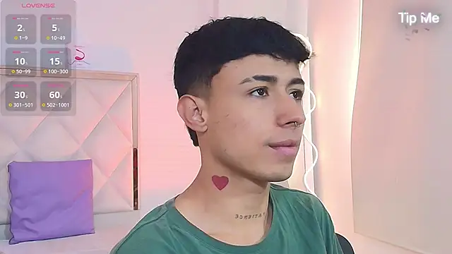 AZIEL TAY online show from 23, 10, 2025