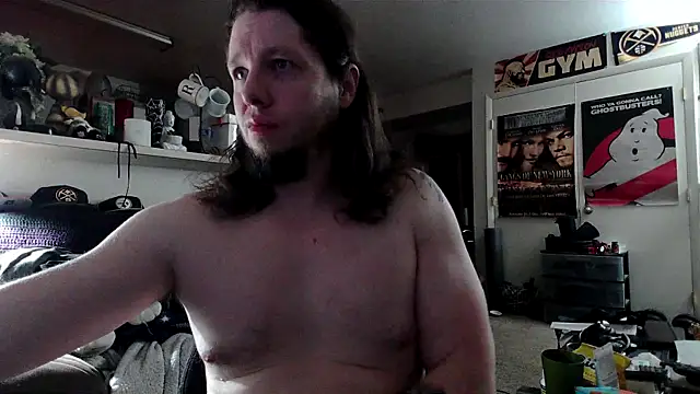 Snapshot of biggerisbetter12 chatting on 25, 10, 2025 biggerisbetter12 online show from 25, 10, 2025