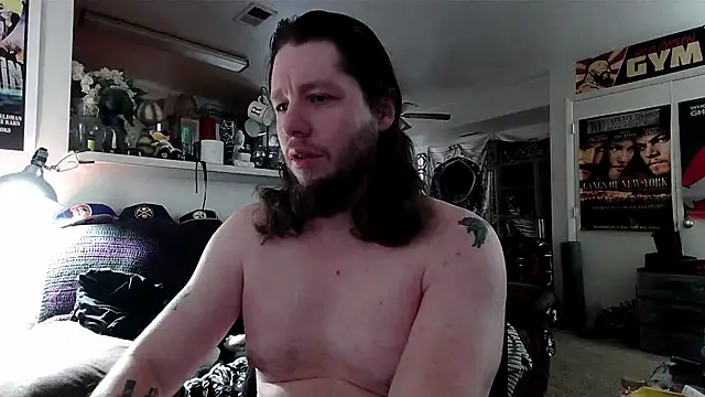 Snapshot of biggerisbetter12 chatting on 30, 11, 2025 biggerisbetter12 online show from 30, 11, 2025