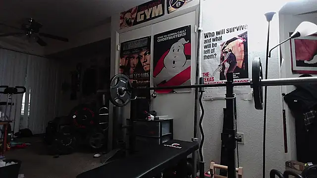 Snapshot of biggerisbetter12 chatting on 25, 2, 2026 biggerisbetter12 online show from 25, 2, 2026