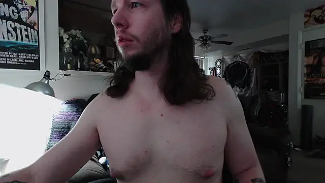 Snapshot of biggerisbetter12 chatting on 10, 3, 2026 biggerisbetter12 online show from 10, 3, 2026