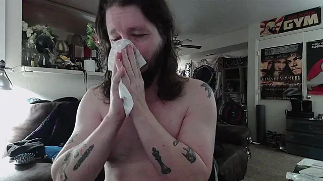 biggerisbetter12 online show from 21, 4, 2026