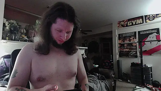 biggerisbetter12 online show from 27, 4, 2026