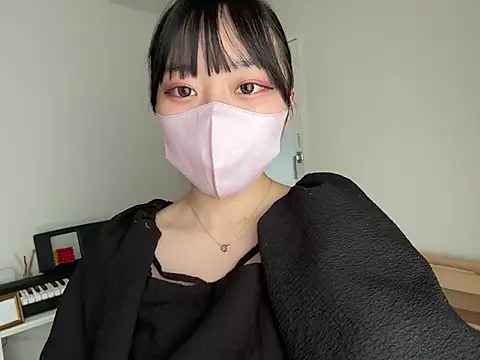 pinkudayo girl online show from 27, 4, 2026