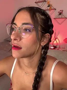 elegant  rouse online show from 19, 5, 2026