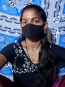 Itz Aisha   online show from 13, 5, 2026