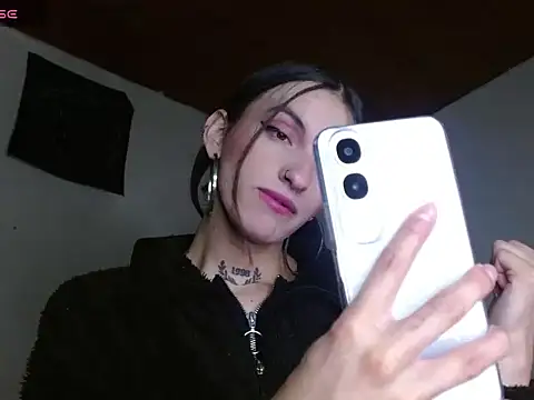 Scarlett crastrawberry online show from 24, 4, 2026