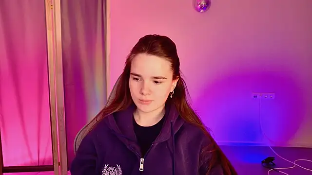 May Bloom online show from 21, 4, 2026