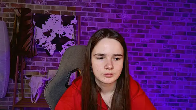 May Bloom online show from 23, 4, 2026