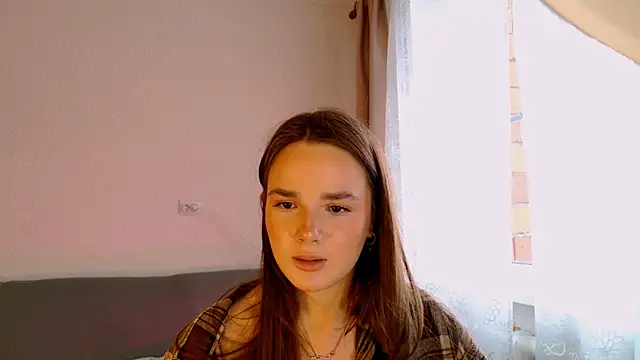 Snapshot of May_Bloom chatting on 13, 5, 2026 May Bloom online show from 13, 5, 2026