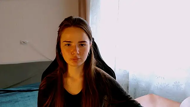 Snapshot of May_Bloom chatting on 2, 6, 2026 May Bloom online show from 2, 6, 2026