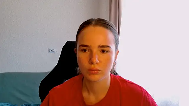 Snapshot of May_Bloom chatting on 6, 6, 2026 May Bloom online show from 6, 6, 2026