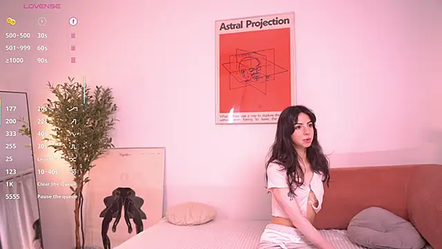 Snapshot of Pheromoon chatting on 28, 6, 2026 Pheromoon online show from 28, 6, 2026