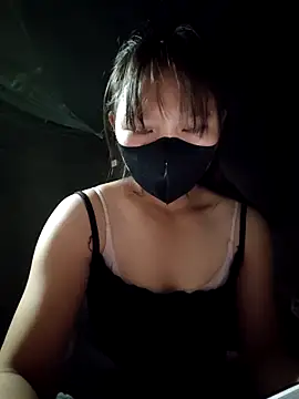 linh-miu99 online show from 13, 11, 2025