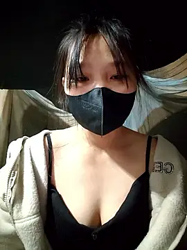 linh-miu99 online show from 9, 1, 2026