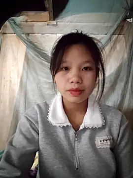 linh-miu99 online show from 25, 2, 2026