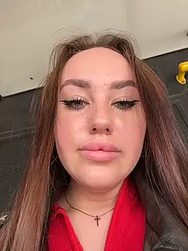 KiraSunshine online show from 26, 4, 2026