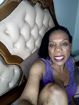 Hotcougar online show from 5, 11, 2025