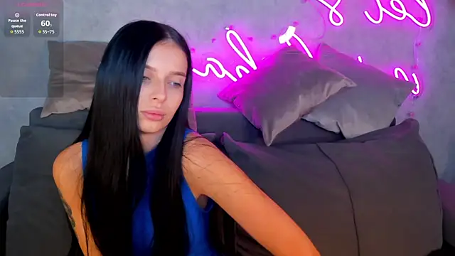 Snapshot of Eva_Mayers chatting on 3, 11, 2025 Eva Mayers online show from 3, 11, 2025