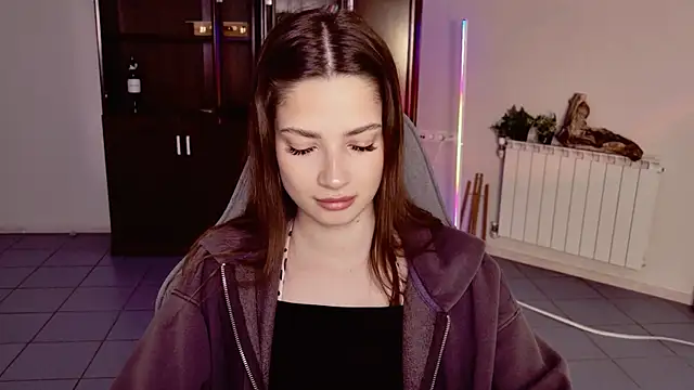 KiraVair online show from 13, 1, 2026