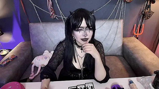 Snapshot of Navier__ chatting on 29, 11, 2025 Navier online show from 29, 11, 2025