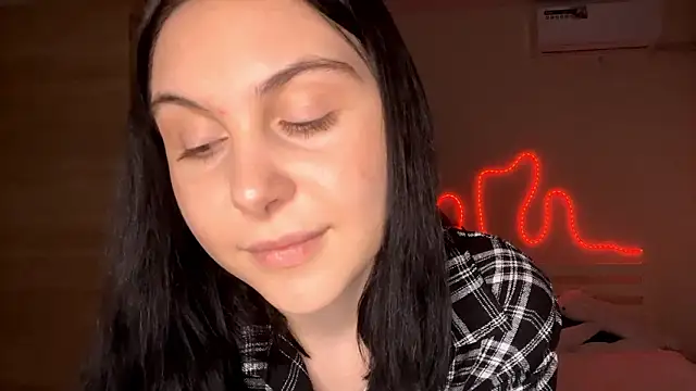 MyraLitterers online show from 7, 2, 2026