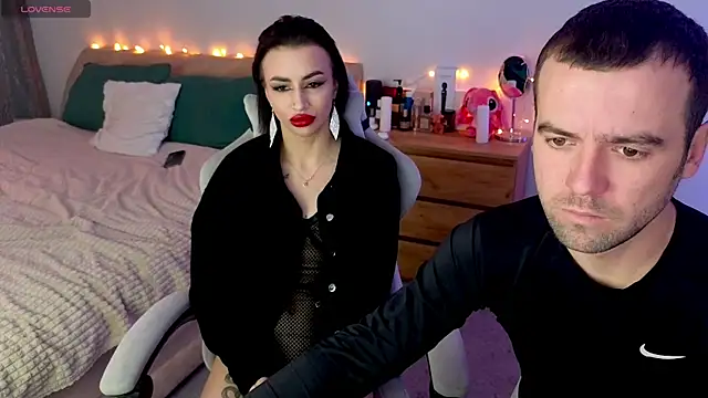 AdeleLaCr0ix online show from 1, 12, 2025