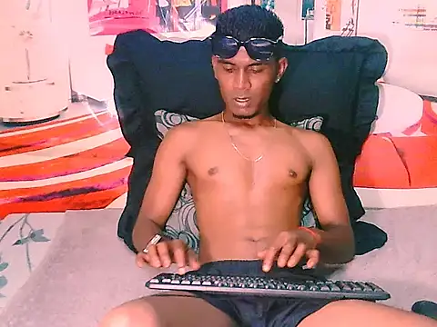 IndianThuggin online show from 4, 11, 2025