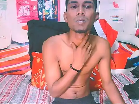 Snapshot of IndianThuggin chatting on 19, 12, 2025 IndianThuggin online show from 19, 12, 2025