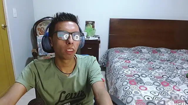 DavTwink3100 online show from 26, 11, 2025