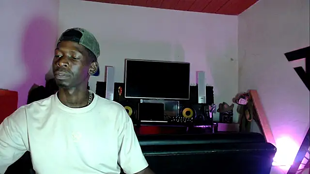 Black Paradice online show from 15, 11, 2025