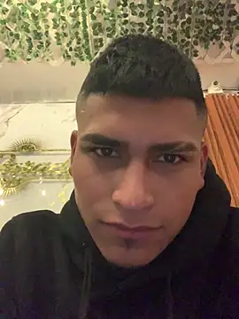 Emiliano Reyes online show from 6, 6, 2026