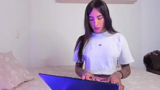 valeriahornier online show from 21, 4, 2026