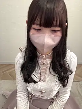 Reina cute 00  online show from 7, 3, 2026