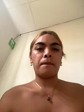 SeductiveRoxy69 online show from 28, 10, 2025