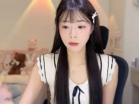 Onecutelittle online show from 25, 10, 2025